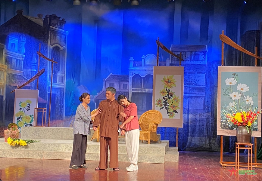 Vẻ đẹp những làng hoa truyền thống Hà Nội lên sân khấu